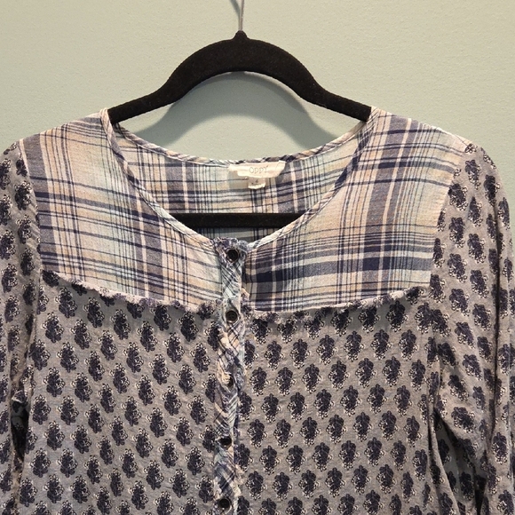 ODDY Tiered Button Down Tunic Raw Edge High Low Hem Gray And Blue Women's Small - Picture 6 of 12